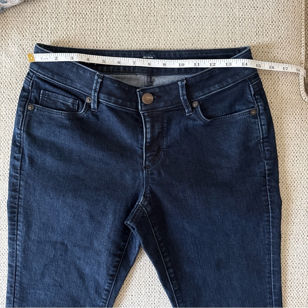 Ann Taylor LOFT Womens Curvy Crop Blue Jeans Size 4P/27 - Picture 7 of 8